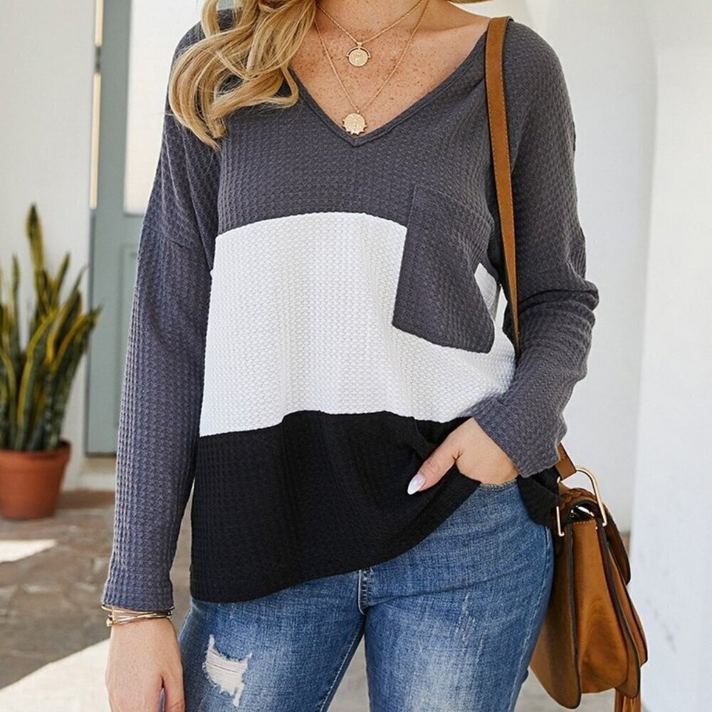Licosa Group Charcoal Color Block Waffle Knit V-Neck Pocket Top NWT Sizes S-L